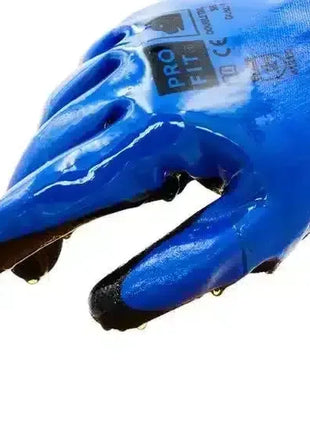 Blauer Schutzhandschuh mit schwarzer Beschichtung, geeignet für Profi-Hygiene und Medizin.