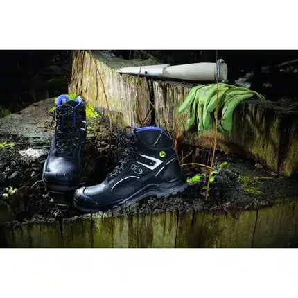 L6128 Wien, Stiefel niedrig