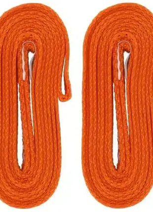 Zwei orangefarbene, geflochtene Abschleppseile, nebeneinander auf weißem Hintergrund.