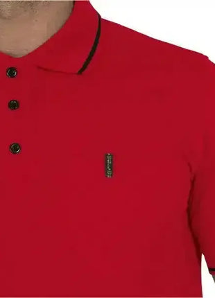 Rotes Polohemd mit schwarzem Kragen, Knopfleiste und schlichtem Design für Herren