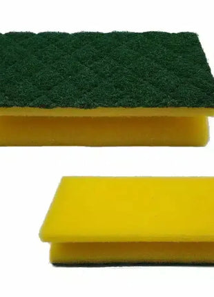 Reinigungsschwamm mit grünem Scheuervlies und gelbem Vlies, Hygieneartikel