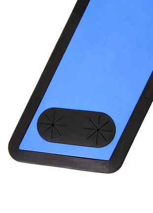 Hygienische blaue Abwurfmatte mit schwarzer Umrandung, geeignet für medizinische Bereiche