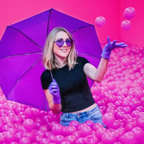 NITRAS PROTECT 300, Nitril-Einmalhandschuhe, lila (Farbcode: 6200), unsteril, Rollrand, puderfrei, hergestellt nach EN 455, für Lebensmittelkontakt, beidseitig tragbar (linke und rechte Hand), medizinische Handschuhe, mikrogeraute Fingerspitzen, Länge ca. 300 mm, AQL 1,5, Schutz gegen Mikroorganismen, Bakterien und Viren, Box à 100 Stück