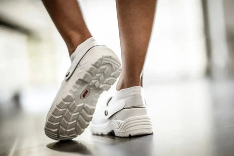 nitras-clogs-weiß-7252-