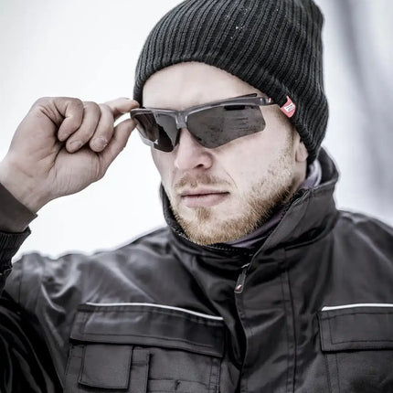 strickmuetze-schwarz&#8211;