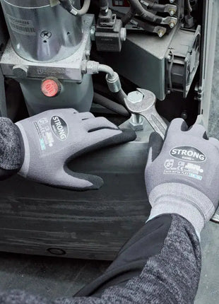 Stronghand NIFOA FLEX Nitrilschaum-Handschuhe Grau/Schwarz Stronghand